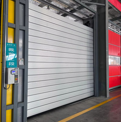 0.8m/s অ্যালুমিনিয়াম খাদ স্পিড 220V/50HZ পাওয়ার সাপ্লাই সঙ্গে স্পাইরাল দরজা অ্যালুমিনিয়াম ধাতু স্বয়ংক্রিয় শাটার দ্রুত