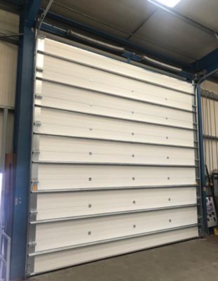 উচ্চ নিরাপত্তা লক ফায়ার স্টেশন শিল্প বিভাগীয় দরজা স্বয়ংক্রিয়ভাবে গঠিত এবং জরুরী রিলিজ ফায়ারপ্রুফ রোলিং শাটার ডোর রপ্তানিকারক