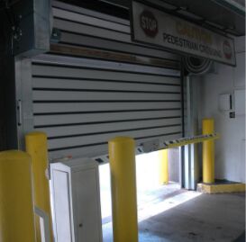 গোলমাল হ্রাস উচ্চ নিরাপত্তা উচ্চ গতির পিভিসি রোল আপ দ্রুত শাটার দরজা 304 স্টেইনলেস স্টীল উপাদান শিল্প অ্যাপ্লিকেশন জন্য আদর্শ